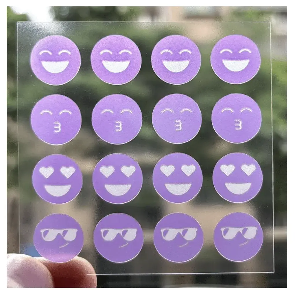 80 Pcs UV Stickers for Sunscreen UV Detection Stickers Know When to re-Apply Sunscreen UV Stickers